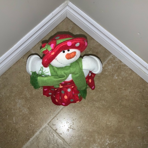 🎄2/$30🎄PLUSH SNOWMAN - RED DRESS - Picture 3 of 3